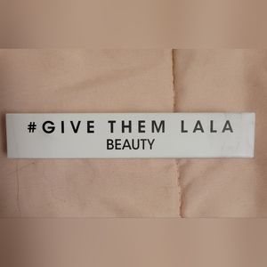 NIB Give them Lala Hydromatte Liquid lipstick in Bootycall